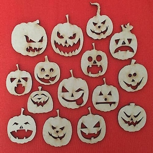 15 x Halloween Scary Pumpkins Craft Shapes - Spooky Halloween Decoration,  Embellishment, - MDF pumpkin Shapes - Wooden Blank Decoration