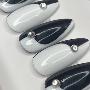 Minamilistic Color Press-On Nails | Solid Color Nails | Pick Your Own Color | Gloss or Matte | Press On Nails | Fake Nails |