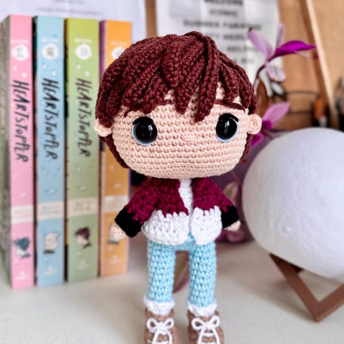 Louis Tomlinson de One Direction Amigurumi | 20 cm