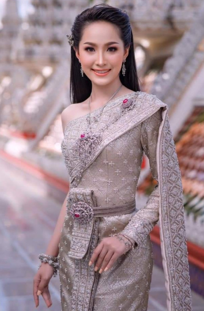 Luxury Thai Chakkri Wedding Dress Thai/khmer Wedding Dress - Etsy