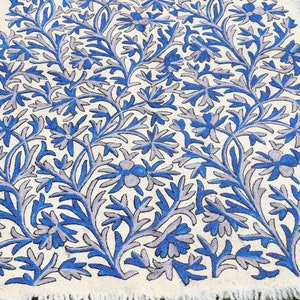 Artisan Kashmir Namda Rug | Felted Hand Embroidered Rugs |Vibrant Embroidered Wool Carpet -6Ft×4Ft
