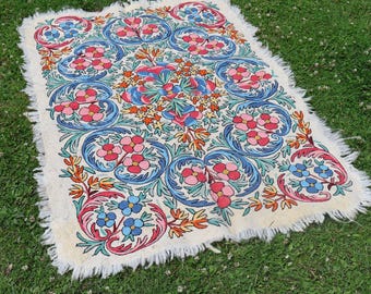 インドのカシミール産高級ウール ナムダ ラグ、手刺繍、サイズ 6×4