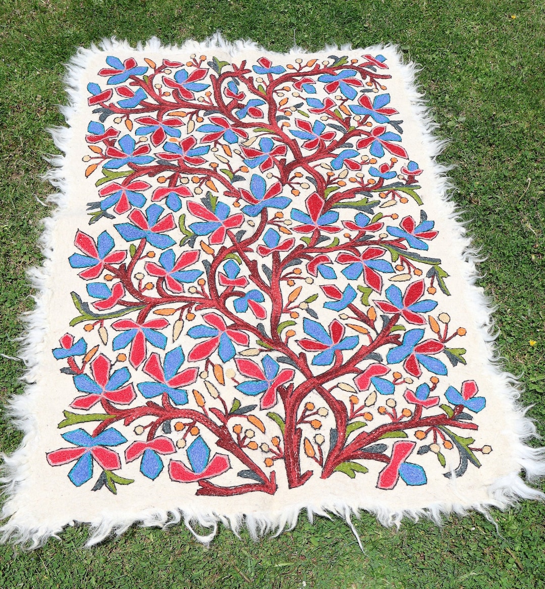 インド　カシミール　ウールラグ 大きめ インド カシミール ウールラグ 大きめ