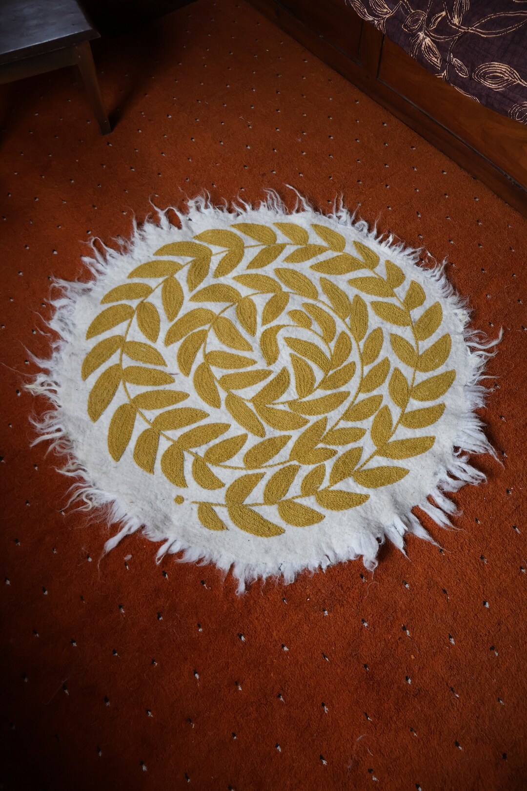 Kashmir Namda,namda Rug,round Mandala Rug ,felted Rug,emroidered Rug