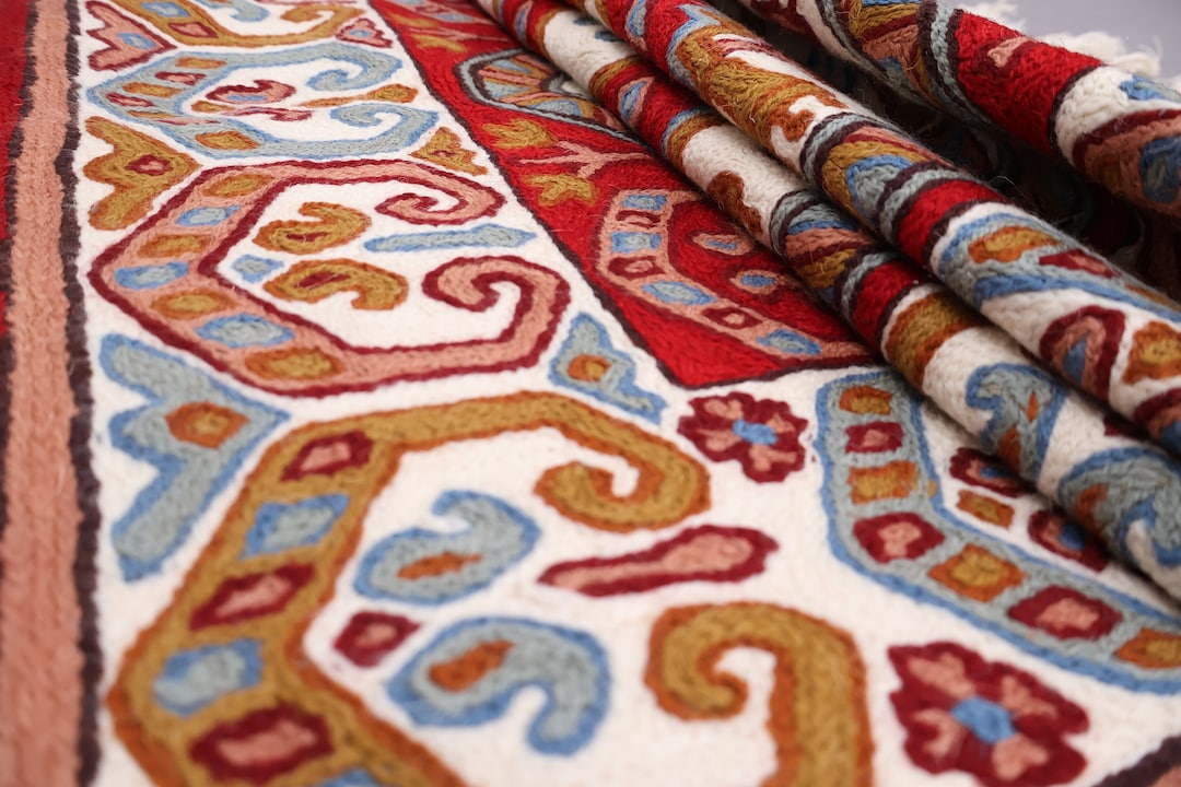 Handmade Wool Chain Stitch Rug: Kashmir Tapestry, 3x2 Ft - Etsy