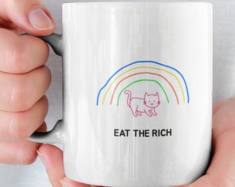 Essen Sie den reichen Becher, süße Kitty essen die reiche Kaffeetasse - sozialistische Becher, kommunistische Kaffeebecher