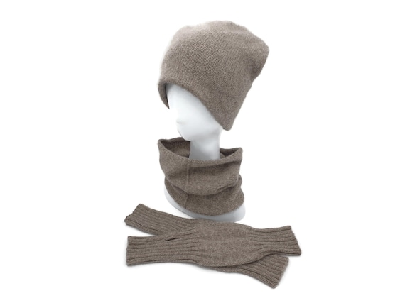 Scarf Hat Gloves Set From Undyed Mongolian Yak Wool, Warm  display picture 1
