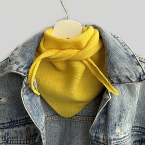 Knit triangle scarf, cashmere merino blend shawl, knit wool scarf.