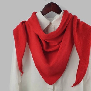 Cashmere triangle scarf for woman, Cashmere merino blend shawl, Red  knitted  scarf.