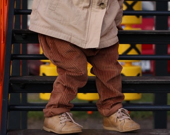 100% Baumwolle Cordhose Natur Vintage Stil gewaschen Cord Stoffhose für Kinder Baby Cordhose Kokosknöpfe Jungen Mädchen Hose