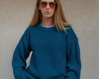 Merino Wool Oversized Knit Sweater: Ethical Unisex Pullover