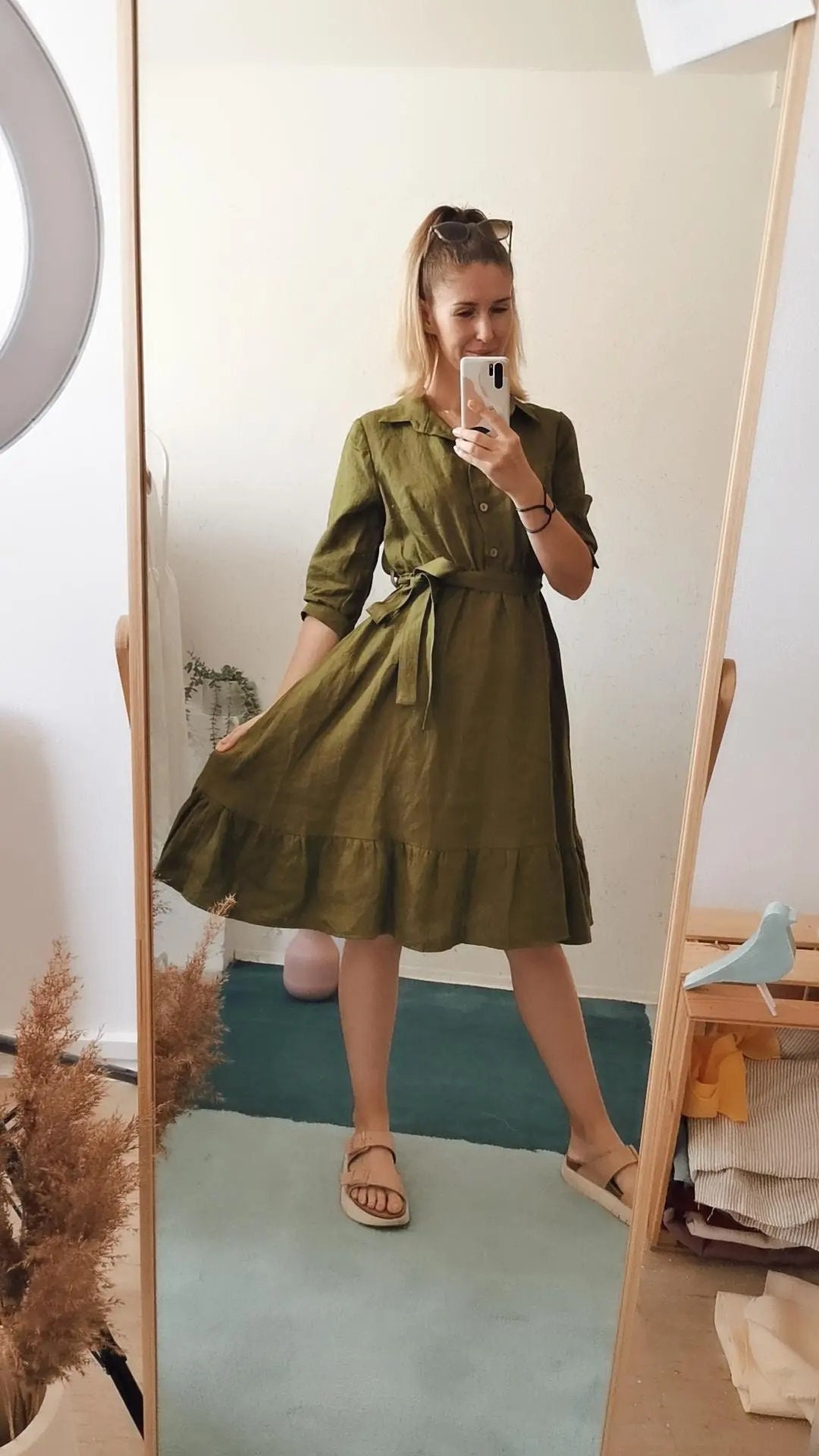 100% Linen Maternity / Nursing dress. Moss green dress with buttons. Linen cottagecore dress with Elastic Waist and Belt. Olive Green Dress.