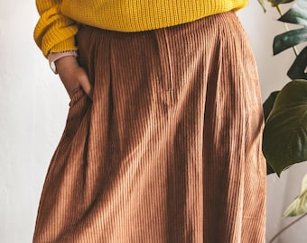 Women’s Corduroy Skirt – Kacicka Corduroy Skirt | Sustainable Slow Fashion, Made in Slovakia. Elastic waist Warm Skirt. Skirt with Pockets.