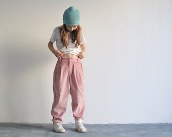 Pantalon en velours côtelé 100 % coton Pantalon en tissu de cordon délavé pour enfants Pantalon en cordon de style années 90 pour une fille ou un garçon. Pantalon large pour enfants.