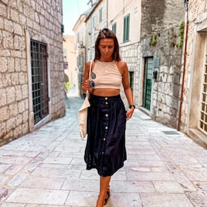 Black Linen Skirt with Buttons and Pockets. Midi linen skirt with Elastic waist. Cotatgecore Skirt. Skirt with Pockets.