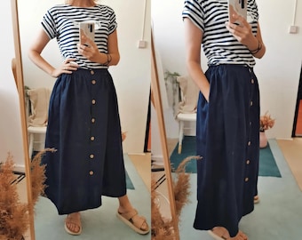 Maxi jupe en lin pour femmes avec poches et boutons. Jupe en lin faite à la main mi-mollet. Jupe parfaite pour l’été. 40+ couleurs au choix