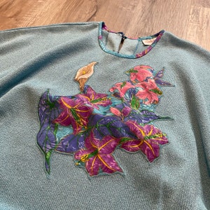 Vintage 70s Floral Appliqué Sweater image 5