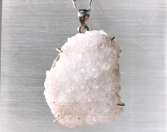 Natural Druzy Agate Quartz Crystal Stone Pendant Necklace with Sterling Silver Setting (INCLUDES: 17" Silver-Plated Chain)