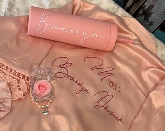 Bridesmaid robes Getting ready robe Wedding robes blush robe Bride robe Personalized robes Lace robes Flower girl robe Bride to be kids robe