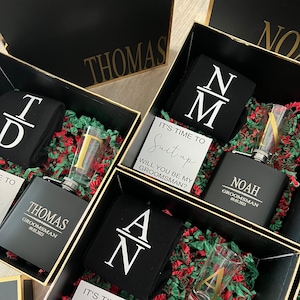 Groomsmen voorstel box Bestman box Gegraveerd Whiskey kolf Groomsmen Voorstel Box Groomsmen Gift Box Zal je mijn Groomsman Groomsmen Sokken zijn