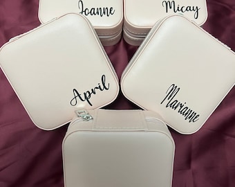 Personalized Jewelry Case | Bridesmaid Proposal Box| Bride Jewelry Box| Bride Gift Box | Bridesmaid Gift Box| Bride Honeymoon Travel Case