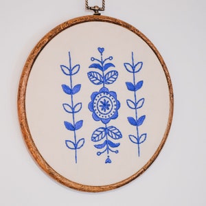 Nordic Floral Pattern