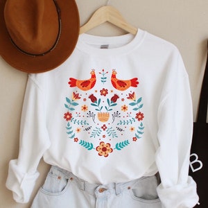 Scandinavian Folk Art Sweatshirt, Ornament With Folk BIrds Shirt, Scandinavian Style, Women&#39;s Botanical Crewneck, Aesthetic Clothes