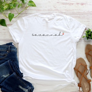 Savannah Girls Trip T-Shirt, Savannah Bachelorette Party Shirts, Georgia Peach, Savannah Vacation Shirt, Bride Tees For Her, Georgia Tees