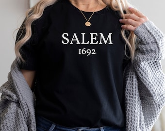 Salem Halloween Shirt, Women Witch Clothing, Salem 1692 Shirt, Witchy Clothes, Witchy Mama T-Shirt, Halloween Witch Apparel, Salem Shirt