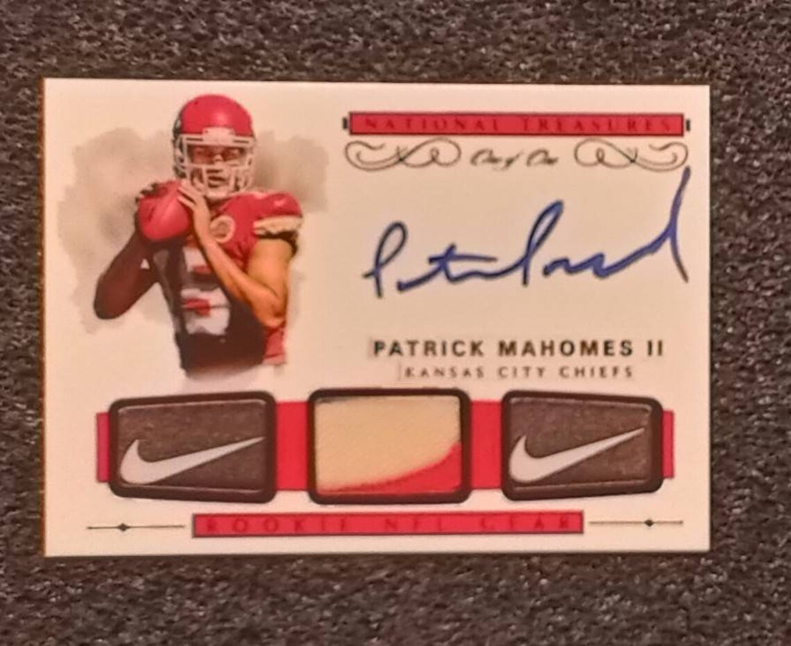 patrick mahomes signed pop
