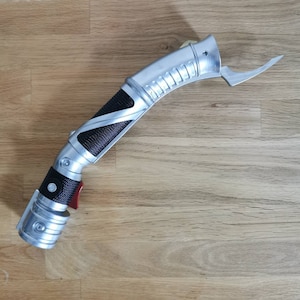 Count Dooku&#39;s Lightsaber - Prop - 3D Printed  - Clone Wars - Revenge of the Sith