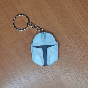 The Mandalorian Din Djarin 2D Style Helm Schlüsselanhänger/Schlüsselanhänger - Fantastisches Geschenk für jeden Fan!