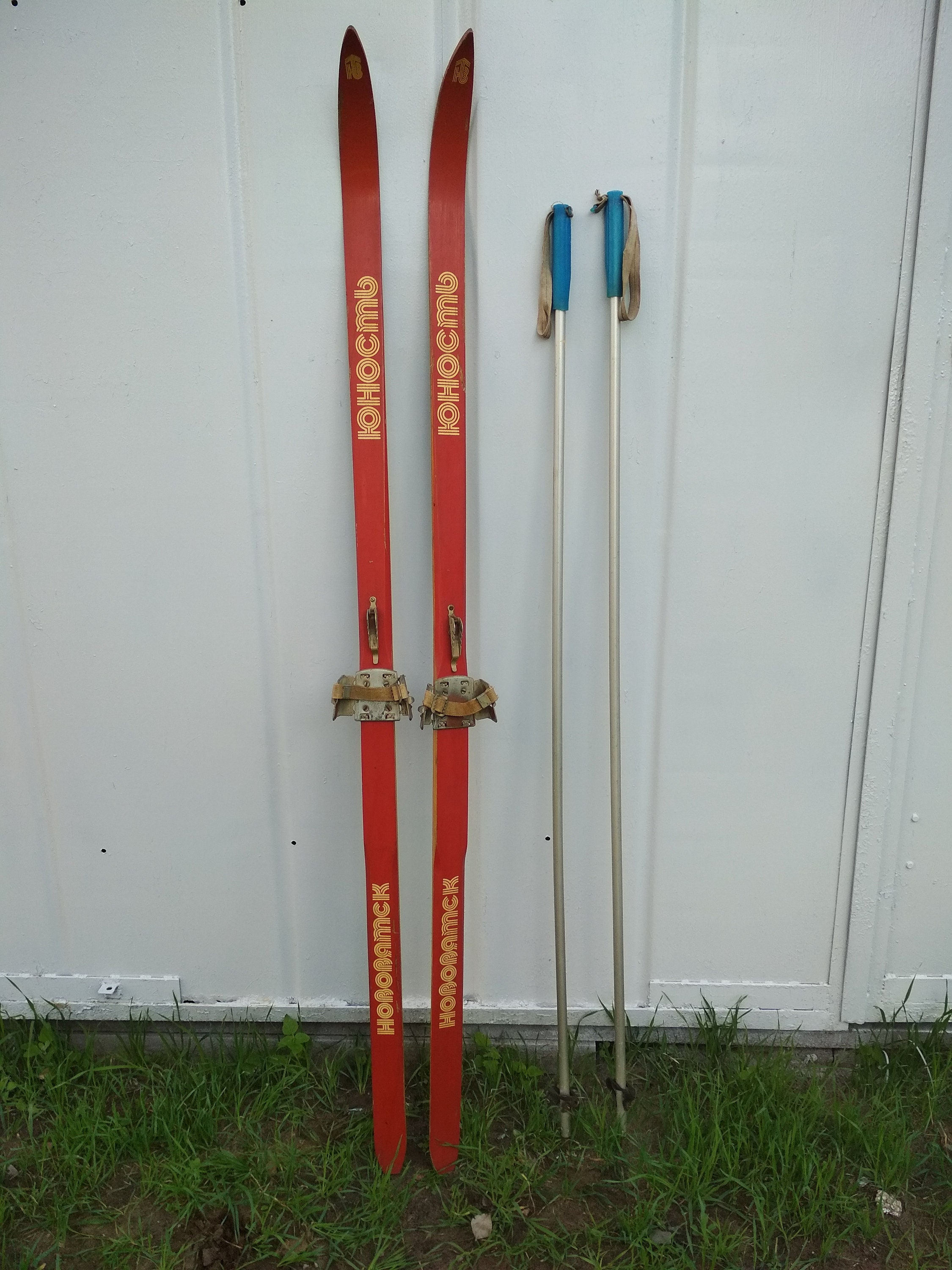 Antique Childrens Red Metal Skis campestre.al.gov.br