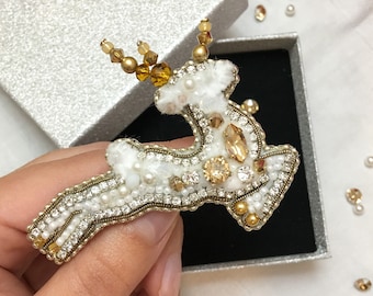 Winter deer rhinestone pin hand beaded embroidered brooch with Swarovski crystals, Christmas holiday decor for animal lover