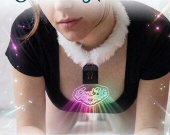 Custom Engraved LED Necklace – Faux-Fur Collar, Multi-Color Glow, Adjustable Chain