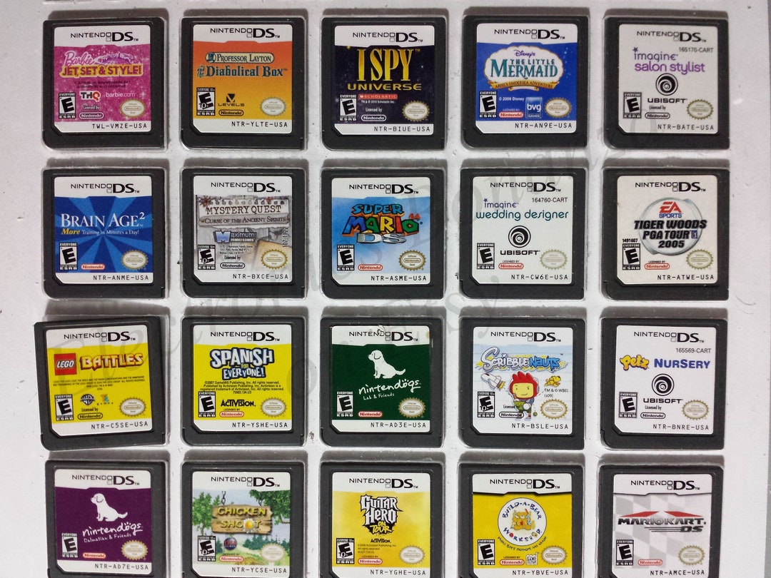 LOT 20 JEUX NINTENDO DS LITE DSI 3DS XL - DIVERS GENRES LOT N°3