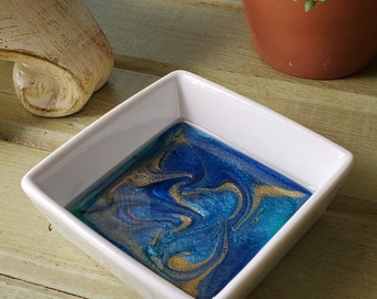 Ring bowl/ trinket dish in blue, aqua and gold.