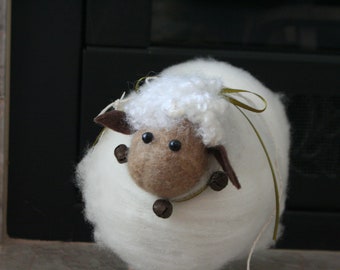 Handmade Merino Wool Sheep Figurine: Farmhouse Decor