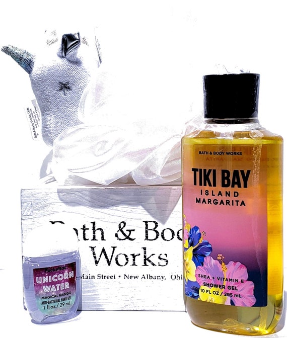 Bath & Body Works Unicorn Water Pocketbac, Loofa Tiki Bay Body Wash Set of 3
