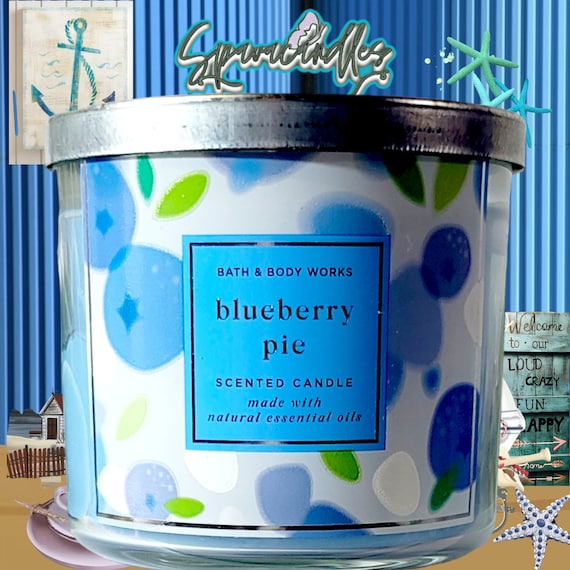 Bath & Body Works Blueberry pie 3 Wick Candle 2022