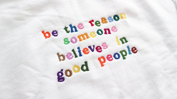 Sweat Shirt Brode Blanc Pull Citation Positive Soyez La Etsy Canada