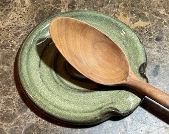 Stoneware Pottery Spoon Rest in Sage Green Glaze