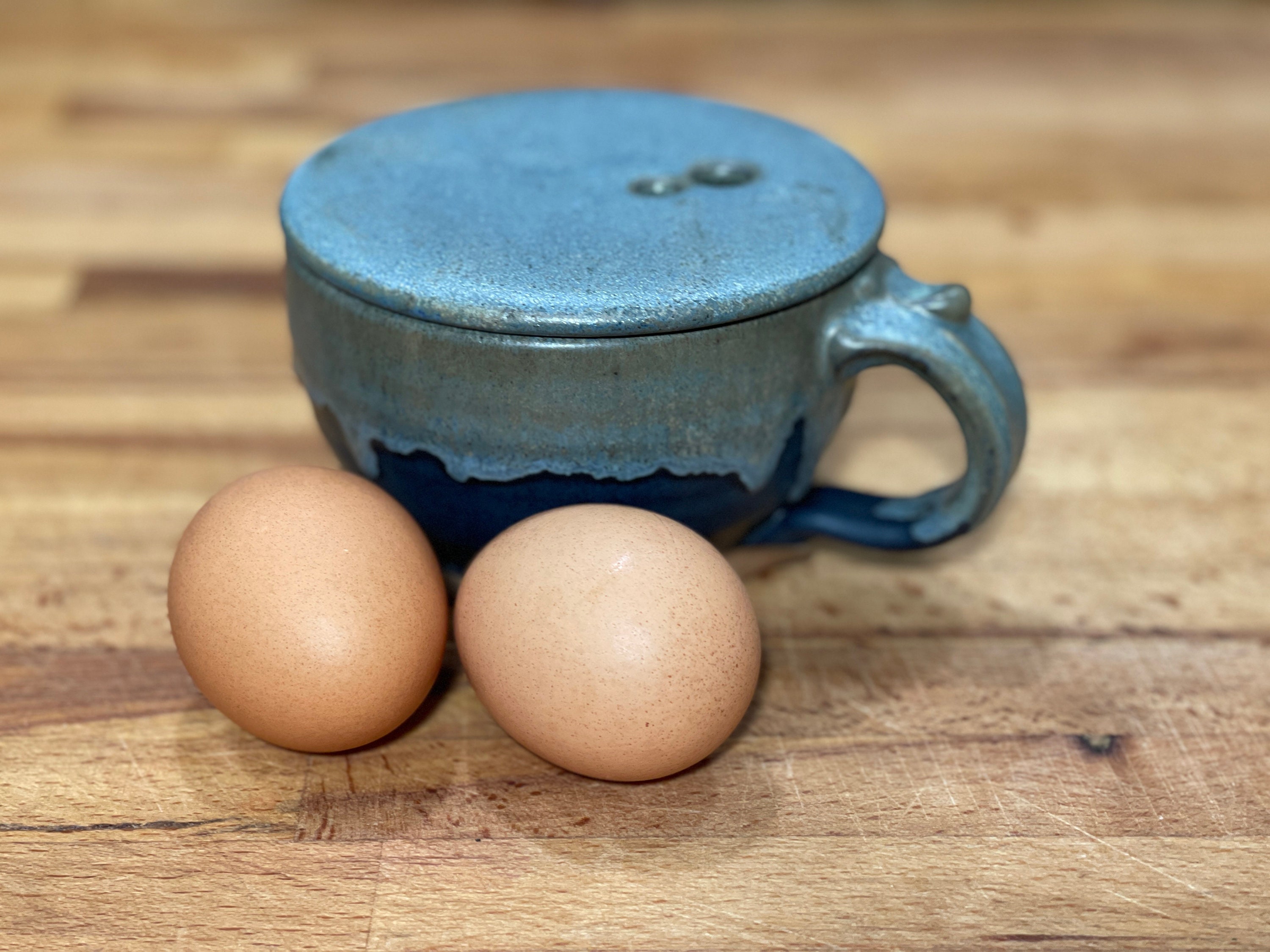 Microwave Egg Cooker for Sandwiches and Bagels, 45 Second Omelet Maker,  Ceramic Poacher, BPA Free, Microwave and Dishwasher Safe 