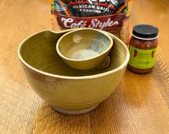 Large Chip and Dip Bowl in Golden Zen Satin Matte Glaze