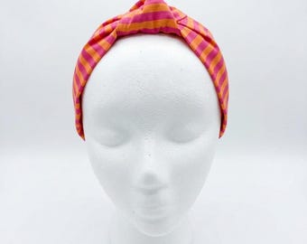 Diadema de rayas naranjas