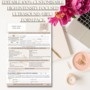 Puede incluir: Un paquete de formularios editable de ultrasonido focalizado de alta intensidad (HIFU). El formulario incluye secciones para información del paciente, historial médico y procedimientos cosméticos. La imagen también muestra una computadora portátil, flores y útiles de oficina.