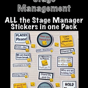 Puede incluir: Un conjunto de 12 pegatinas de director de escena amarillas y negras con varias frases, incluyendo "Places Please!" y "Stand By...and Go."