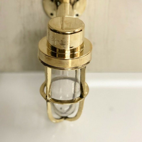 Nautical Antique Brass Bulkhead Wall Sconce and Passageway Industrial Ship Light 1 shops Pcs