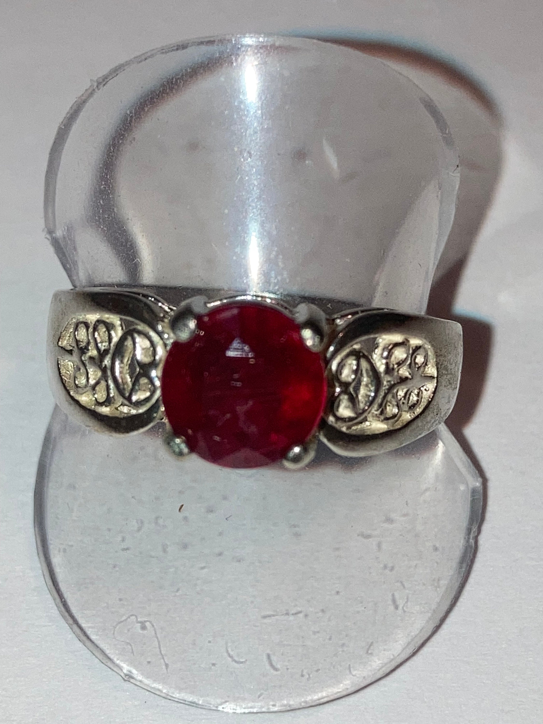 Mahaleo ruby rings online