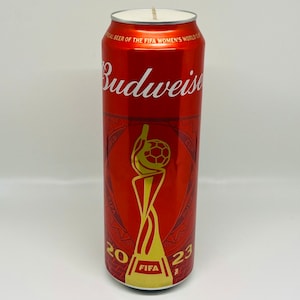 Budweiser Bierdose Kerze | Wunschduftkerze | Handgegossene Sojawachs Kerze | Upcycled Bier Geschenk